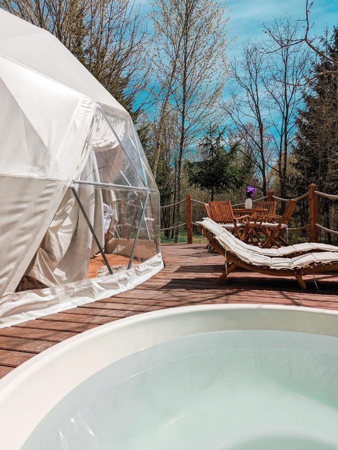 Medve Dome - Luxury Camping In The Middle Of Nature Hotel Vlahita Eksteriør billede
